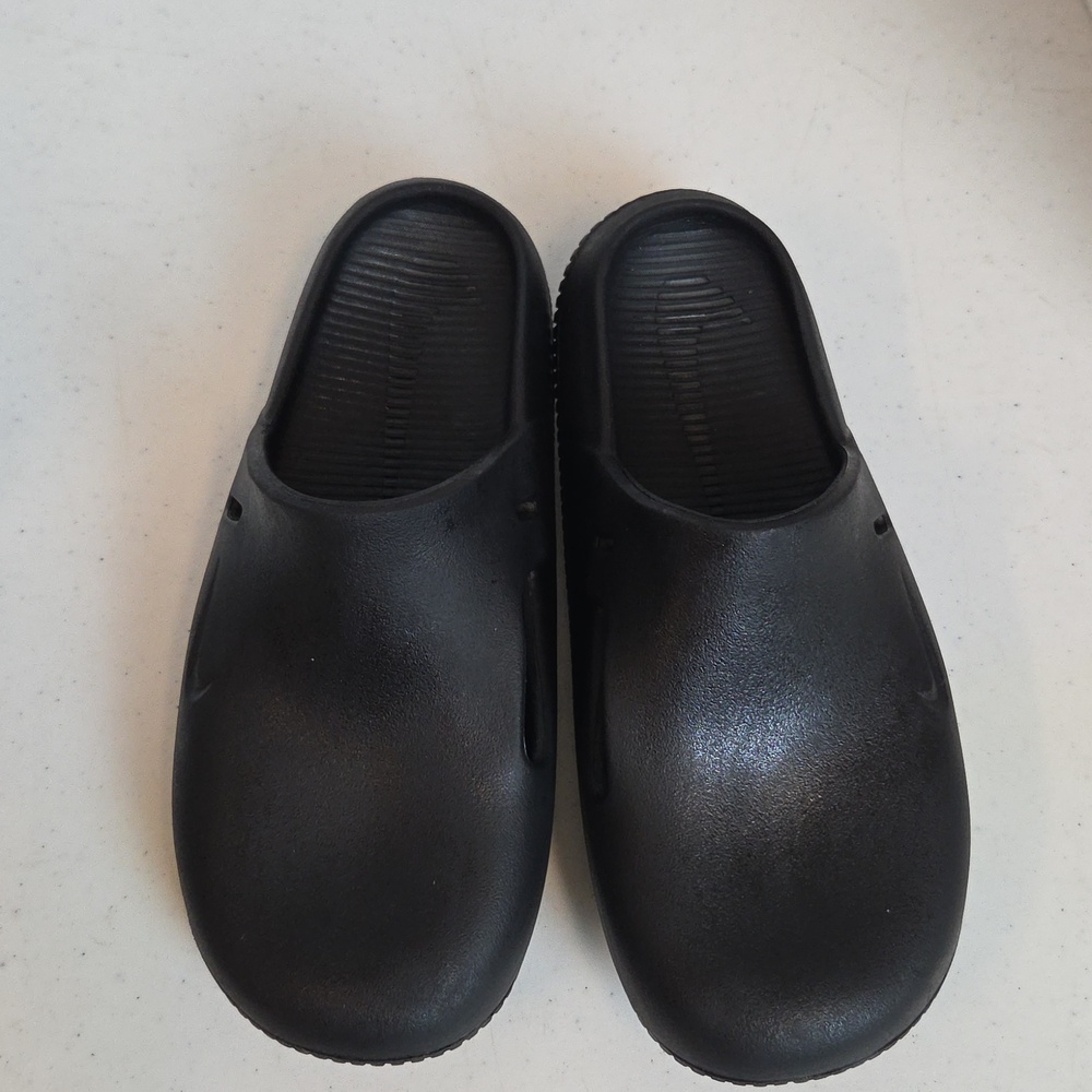 Nike Women Black Calm Mule Slide Sandals — Simple Minimalist Design Size 9 - Picture 4 of 8